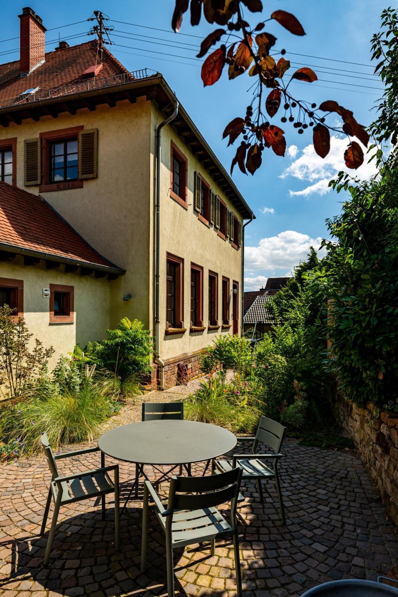 Apartamento Grosse Pause Altes Schulhaus Schweigen Exterior foto